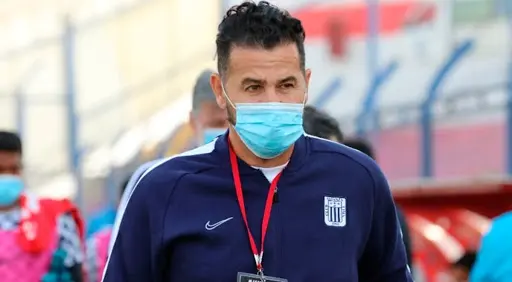 Daniel Ahmed llevó a Alianza Lima al descenso deportivo del balompié peruano.
