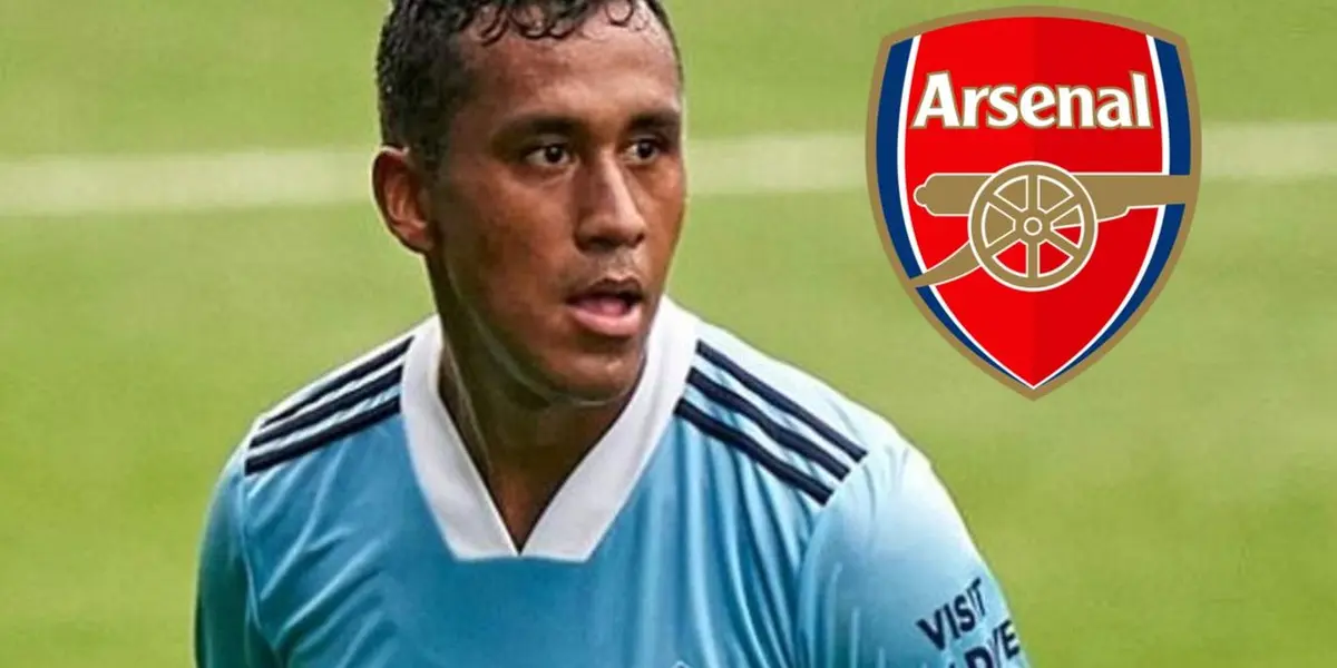 De manera sorpresiva, el Arsenal de Inglaterra le da una gran noticia a Renato Tapia.