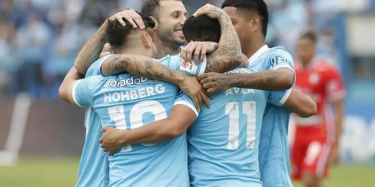 Delantero fue pifeado en las tribunas del Alberto Gallardo, pero quiere regresar