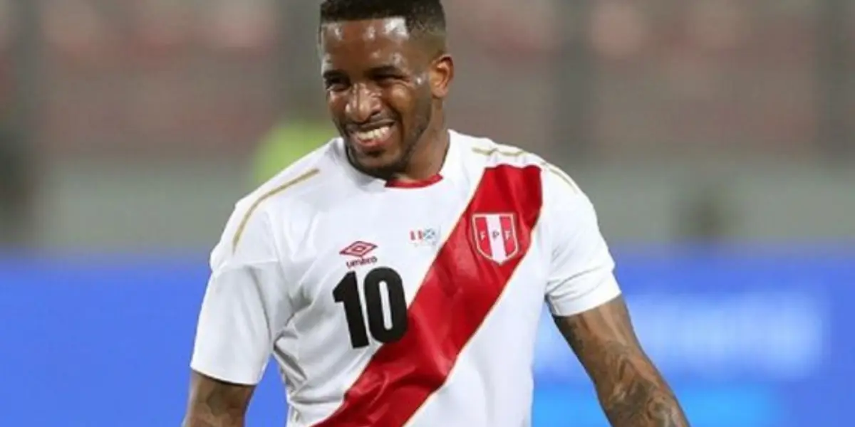 Delantero peruano estuvo feliz y por partida doble