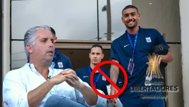 Diego Rebagliati mirando detenidamente a los jugadores de Alianza Lima