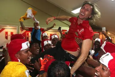 DT dirigió a Emiratos Árabes y contó su experiencia de enfrentar a Australia