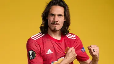 Edison Cavani con la camiseta del Manchester United (Foto: Manchester United)