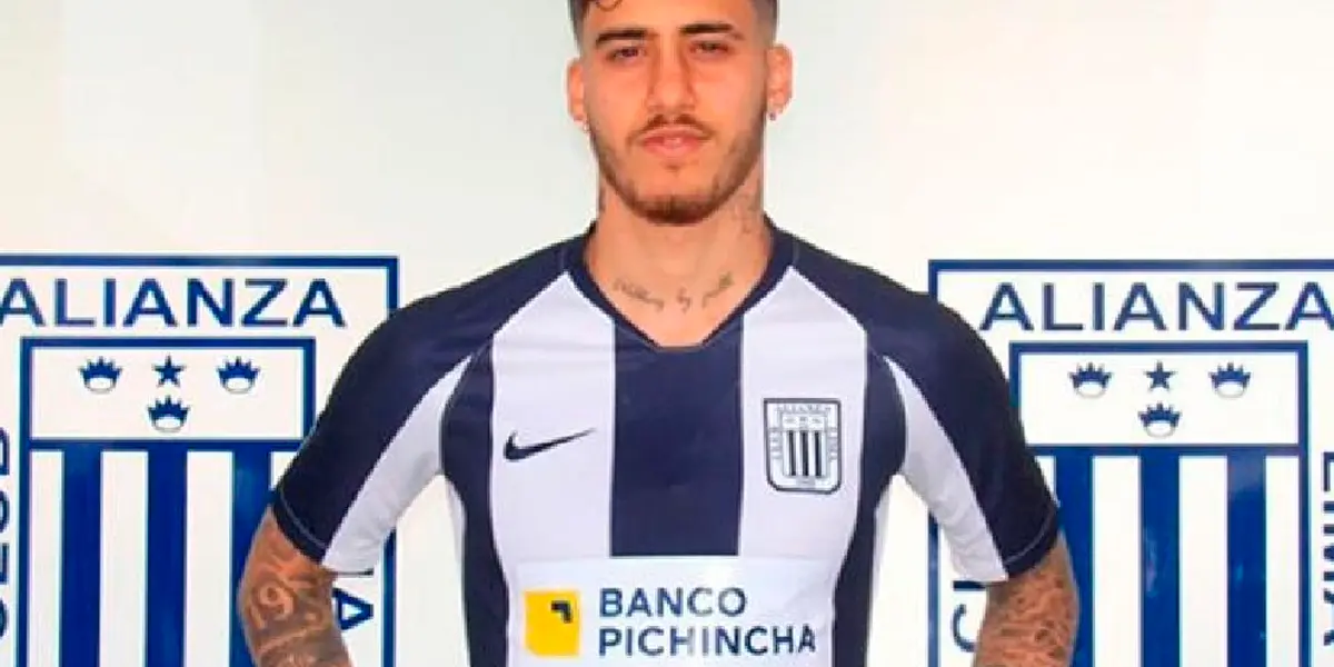 El atacante 'blanquiazul' no quiere pasar desapercibido y busca que el técnico confíe en él