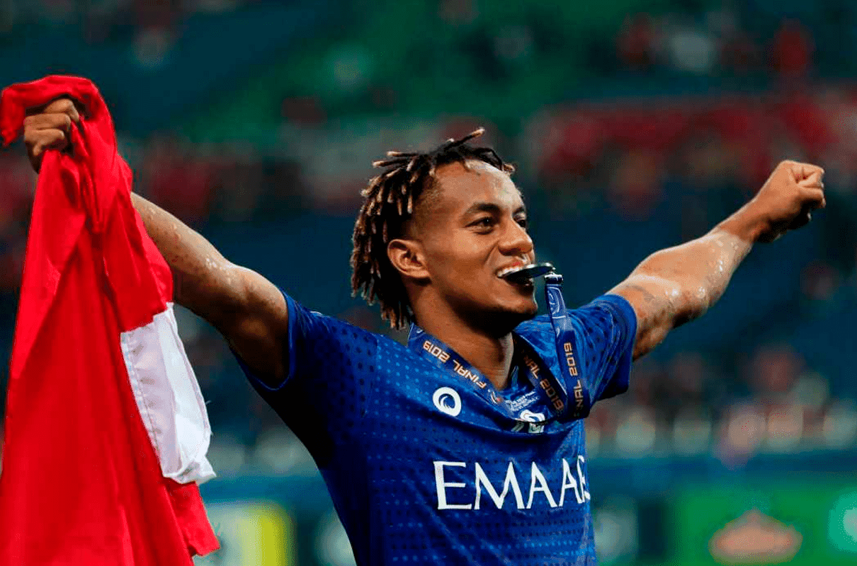 El atacante nacional, André Carrillo está haciendo una fortuna en Arabia Saudita