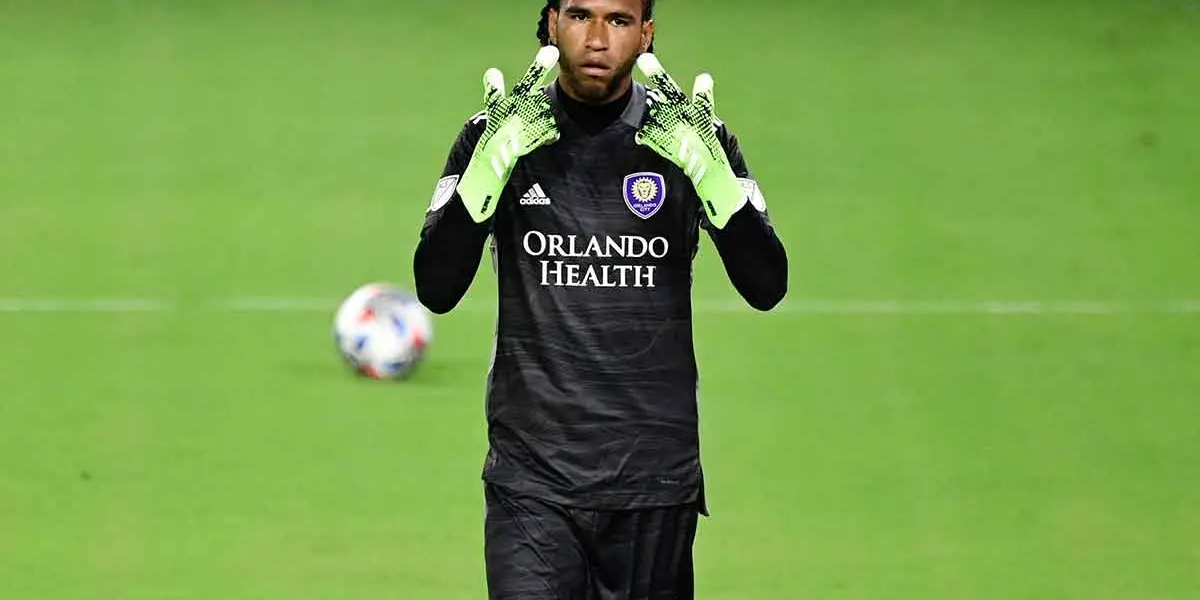 El auto del peruano es una verdadera máquina.