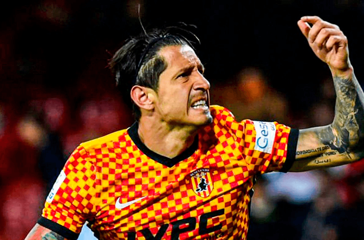 El Benevento está haciendo lo imposible para que Gianluca Lapadula se quede una temporada más