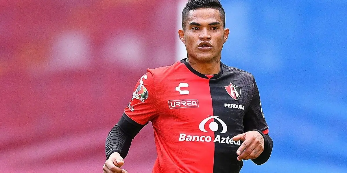 El central del Atlas compartió un rotundo mensaje para todos sus seguidores.