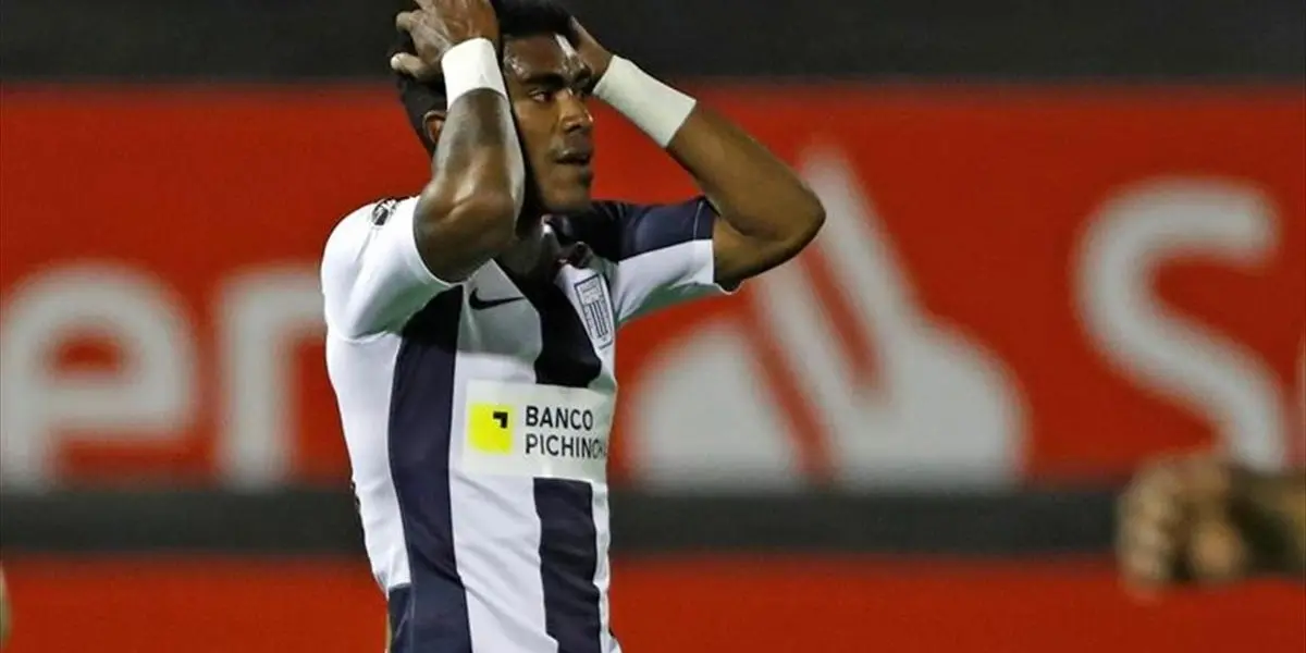 El club íntimo está líder y se consolida como candidato, pero si no cumple con una regla de la Liga 1, podría verse perjudicado y perder la punta del torneo.