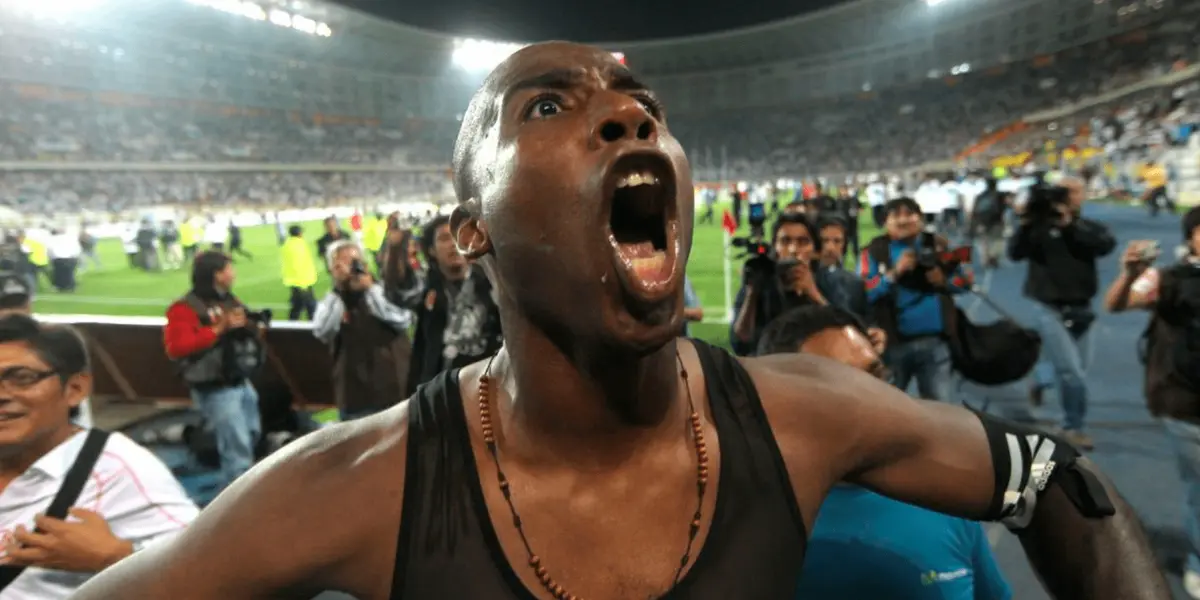 El Cuto Guadalupe se ha vuelto toda una estrella tras retirarse del fútbol