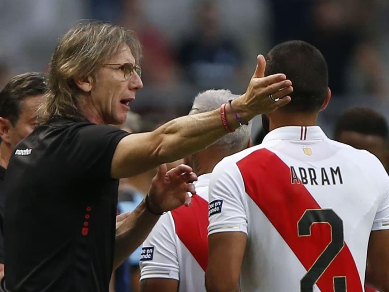 El defensa jugará en Cruz Azul y Gareca hubiera preferido que se quede en Europa