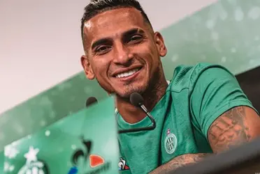 El defensa por la izquierda ha despertado el interés de varios equipos de todo el mundo