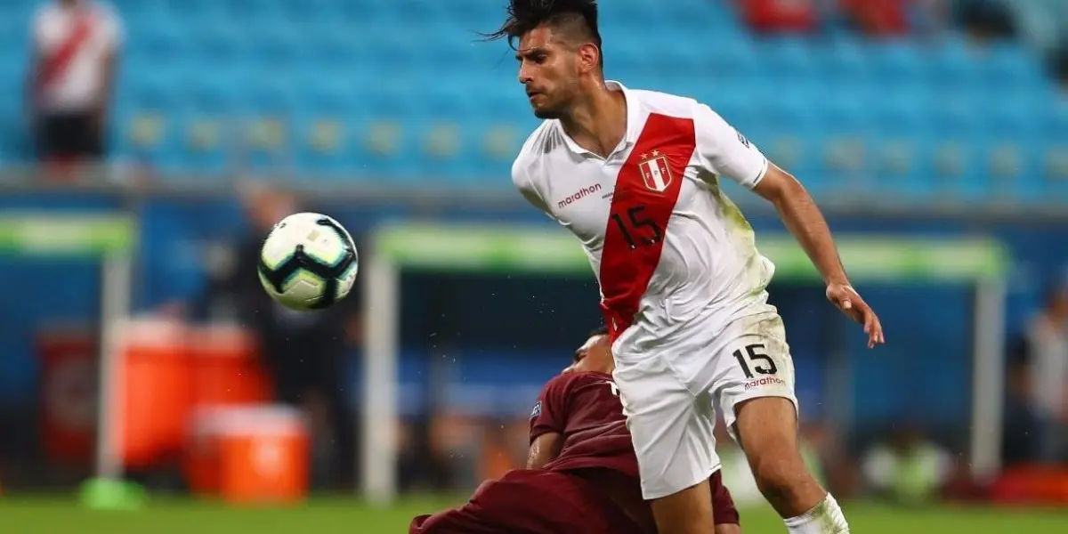 El defensa peruano que no es tomado en cuenta por Ricardo Gareca dejó picantes comentarios en sus cuentas oficiales de Instagram y Twitter