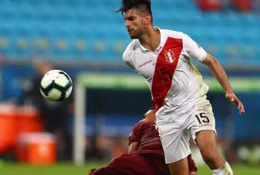 El defensa peruano que no es tomado en cuenta por Ricardo Gareca dejó picantes comentarios en sus cuentas oficiales de Instagram y Twitter