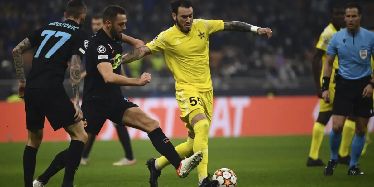 El defensor peruano es pieza importante de la nueva sensación de la Champions League y a sus 26 años no deja de mostrar su jerarquía frente a los grandes equipos del viejo continente.