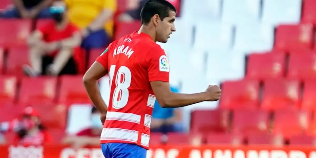 El defensor peruano fue ofrecido al Levante que también participa en La Liga