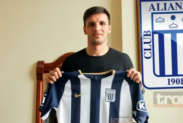 El delantero charrúa juega actualmente en Sudáfrica, pero lo que tendría que pagar para traerlo de vuelta a la Liga 1.