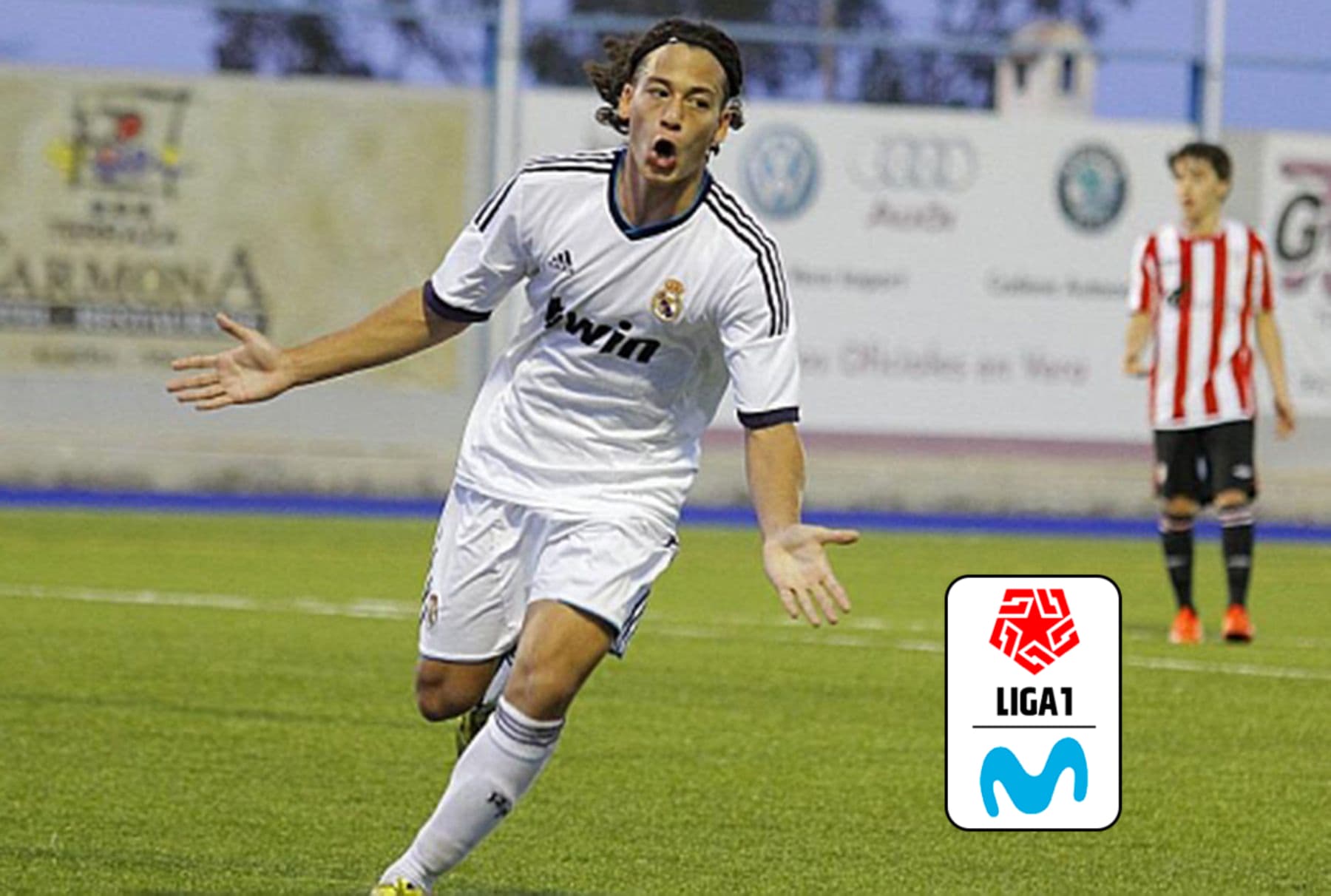 El delantero no fue el único en vestir la camiseta blanca y terminar jugando en el torneo peruano.
