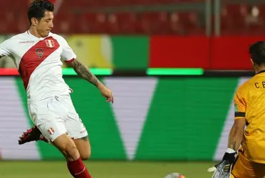 El delantero ítalo-peruano sentó muy bien en el equipo peruano e incluso destaca en el ataque por encima de un crack mundial como el brasilero Neymar.