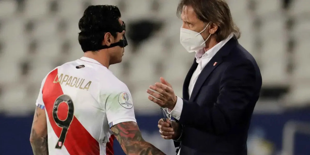 El delantero italoperuano llega golpeado al enfrentamiento contra Ecuador
