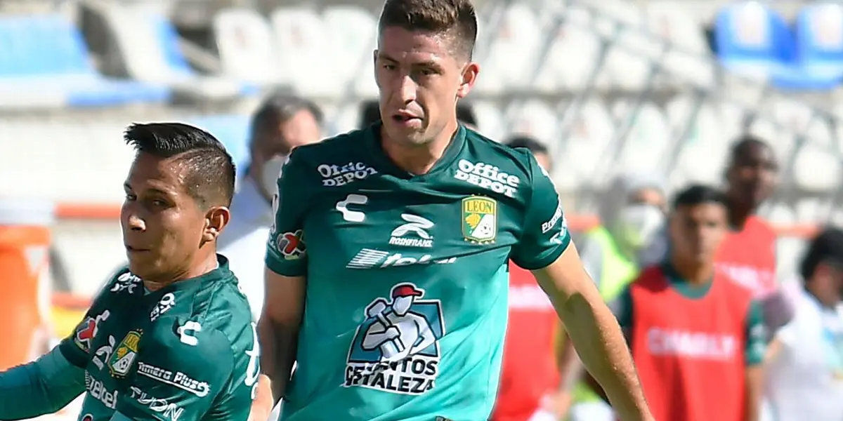 El delantero de la Selección estaría muy cerca de salir de León como pieza de recambio.