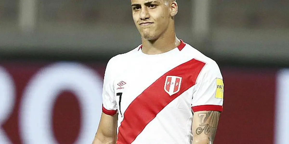 El delantero peruano denunció fraude en el conteo de votos a favor del candidato Pedro Castillo.