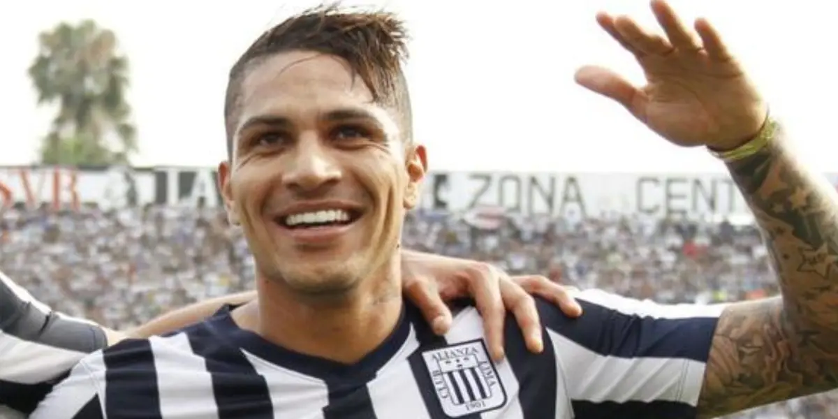 El delantero peruano es considerado como ídolo en la escuadra blanquiazul