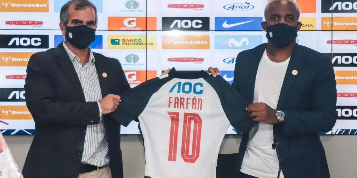 El delantero peruano inició valiendo 18 millones de euros y ahora su valor es de 250 mil euros