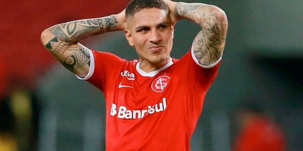 El delantero peruano no ve acciones en casi un mes.