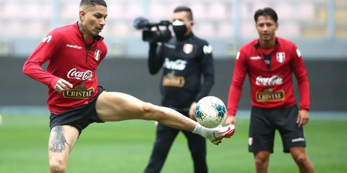 El depredador le mandó un pequeño regaño a su compañero de la selección, Christian Cueva.