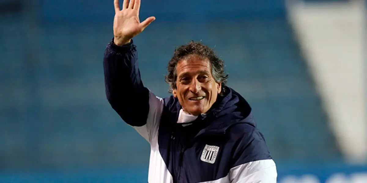 El director técnico Mario Salas fue uno de los culpables de la catástrofe deportiva de Alianza Lima.