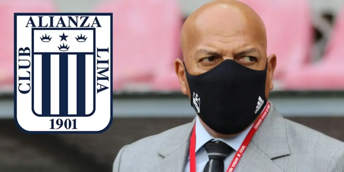 El entrenador de Sporting Cristal se refirió a las celebraciones de Alianza Lima y sus celebraciones organizadas en el camerino