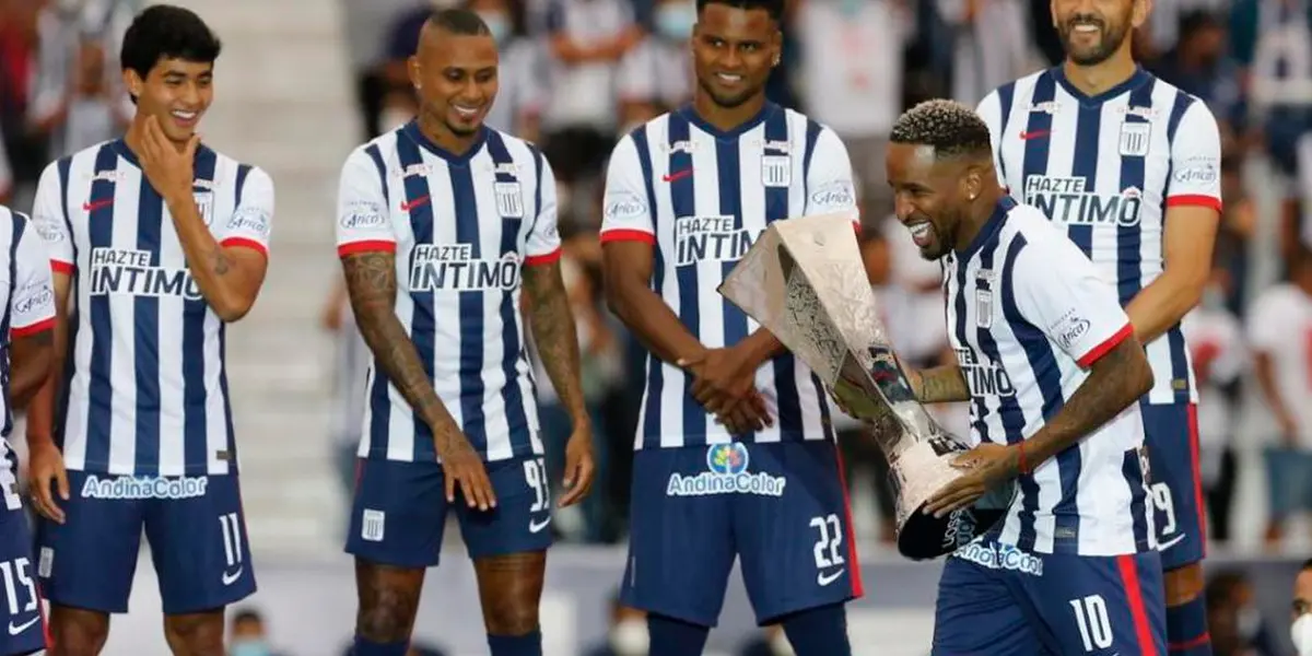 El entrenador de los Blanquiazules está contento de no tener a un jugador que se decía era clave