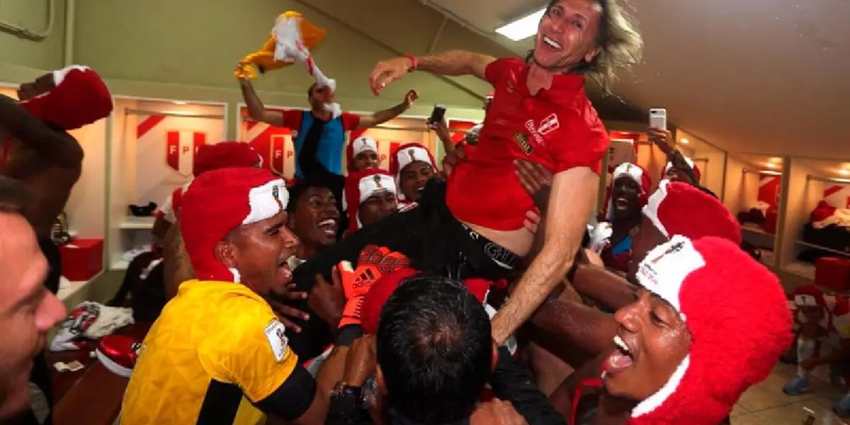 El entrenador sobre pasa los límites del fútbol y se convierte en una de las personalidades más influyentes de todo el país