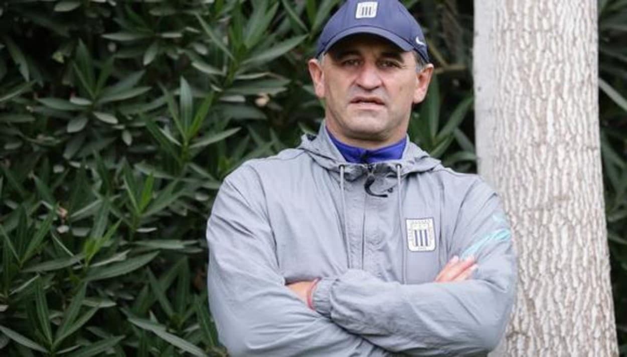 El entrenador no quiere en su equipo a Da Silva, ni tampoco a fichajes como Vilca o Benavente
