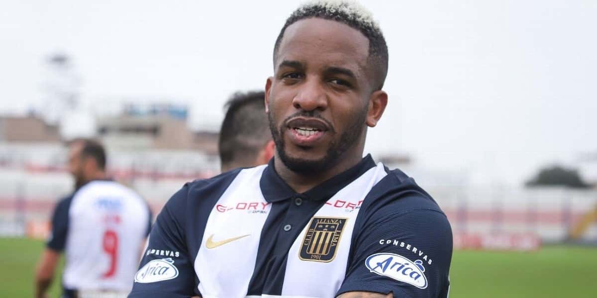 El equipo íntimo consiguió una durísima victoria contra Melgar pero una serie de situaciones que se presentaron en el juego lo dejaron muy disgustado
