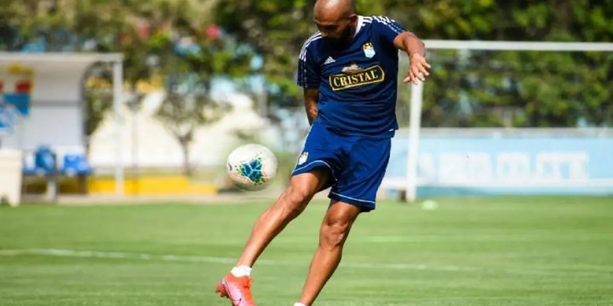 El equipo Sporting Cristal derrotó Melgar por 1-0 en la fecha número 9 de la jornada de la Fase 2 de la Liga 1 Betsson, pero Riquelme no hizo su mejor presentación.