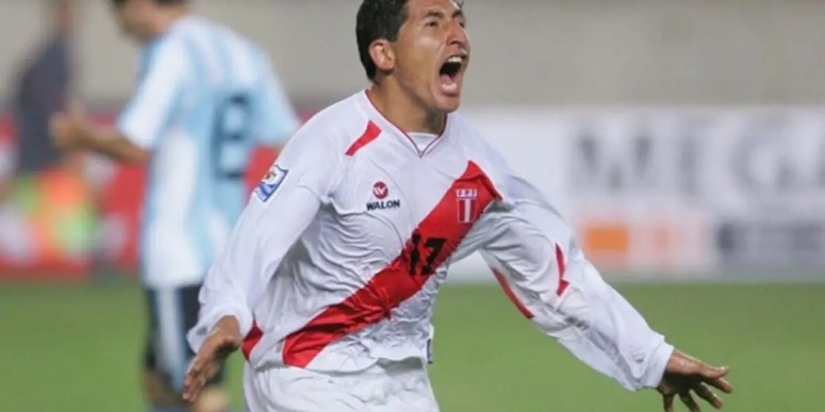 El ex delantero nacional ahora es entrenador en el fútbol colombiano