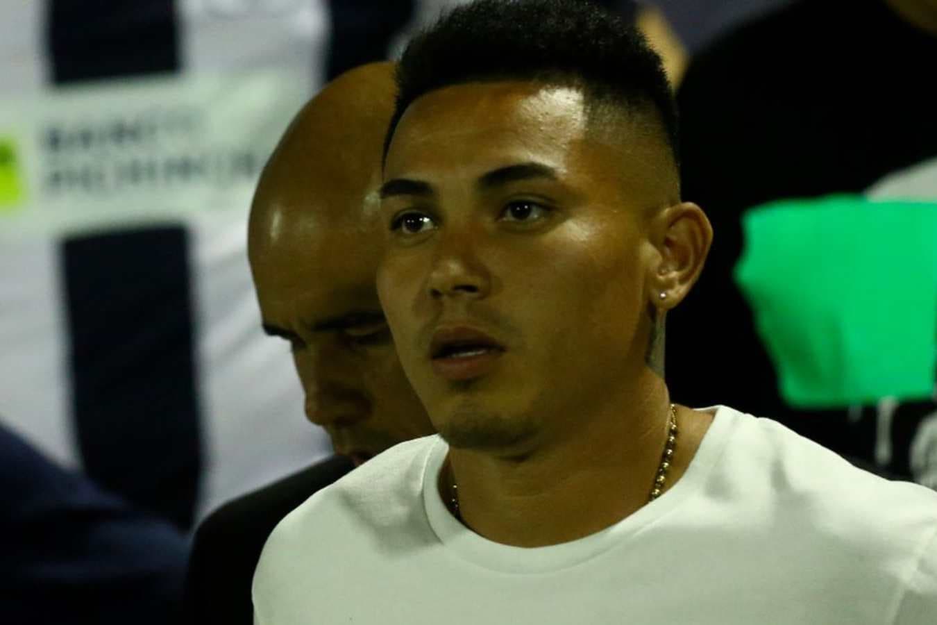 El ex jugador de Alianza Lima, Jean Deza tiene problemas legales y su club el Carlos Stein tomaría una drástica decisión