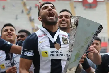 El futbolista de 35 años no le está yendo bien en la volante, lo quieren jubilar