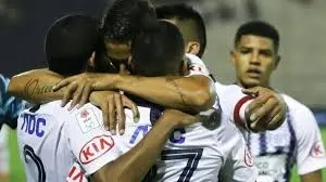 El futbolista chileno no seguirá en Alianza Lima para esta temporada.
