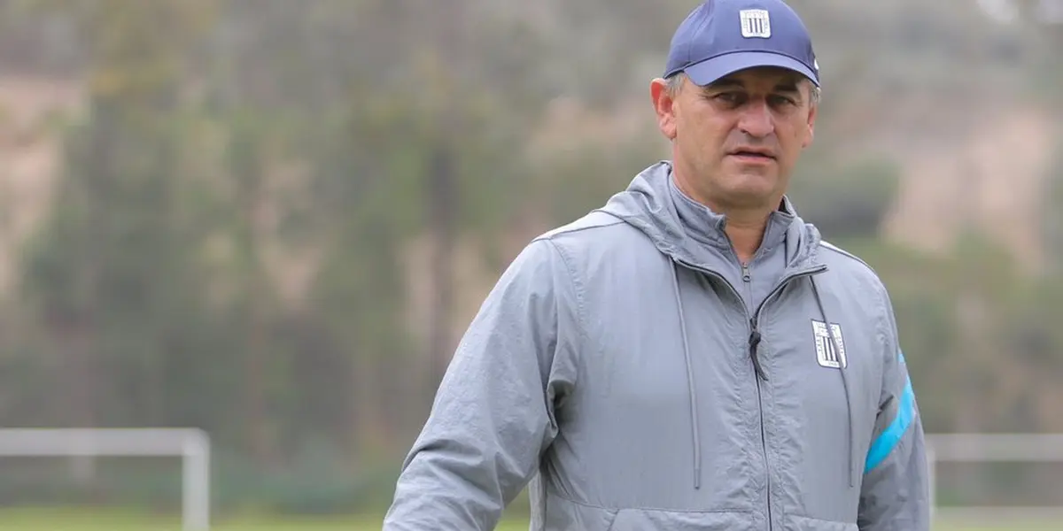 El gran cambio que planea Bustos con sus centrales es colocar a Jefferson Portales como titular en lugar de Carlos Montoya