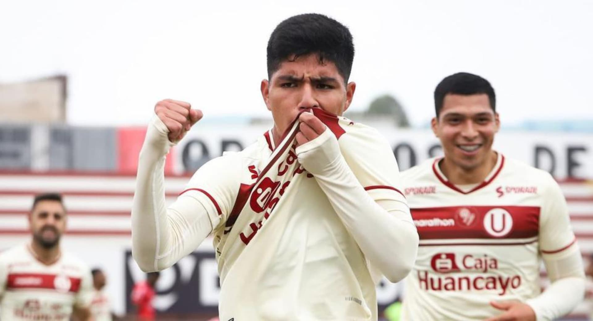 El jugador crema renovó contrato con el equipo