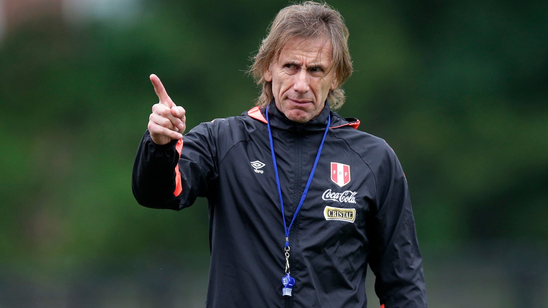 El jugador estaría entre el medio de dos selecciones nacionales