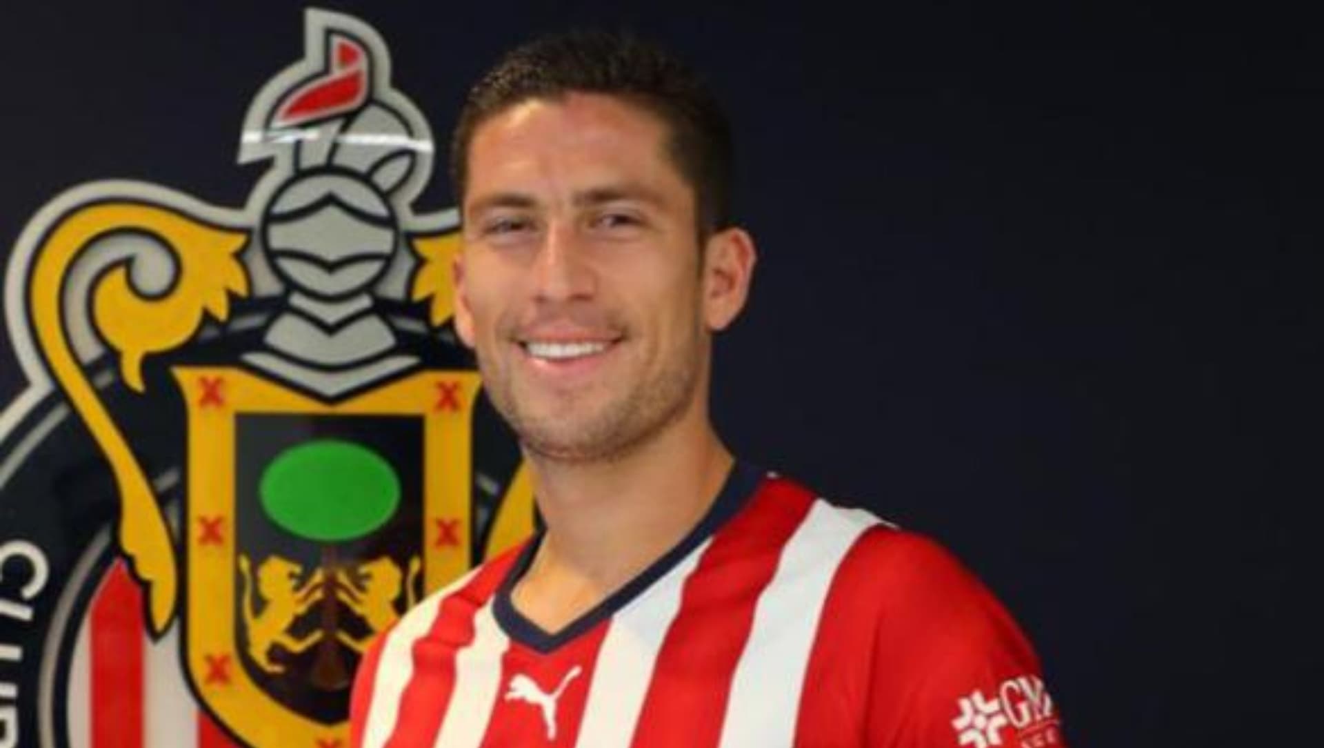 El jugador regresó al Perú para ser visto por la selección peruana