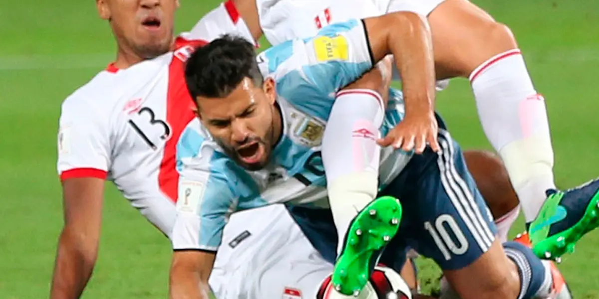 El ‘Kun’ Agüero en una transmisión de Twitch no se acordó el nombre de un referente de la Selección Peruana