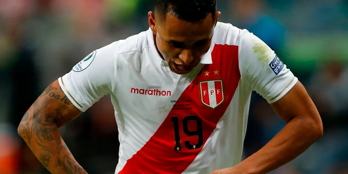 El mediocampista de Sporting Cristal la está pasando mal en la Selección Peruana