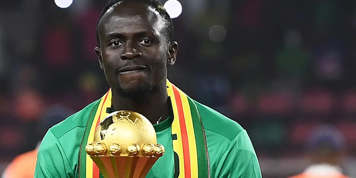 El peruano compartió equipo con el senegalés