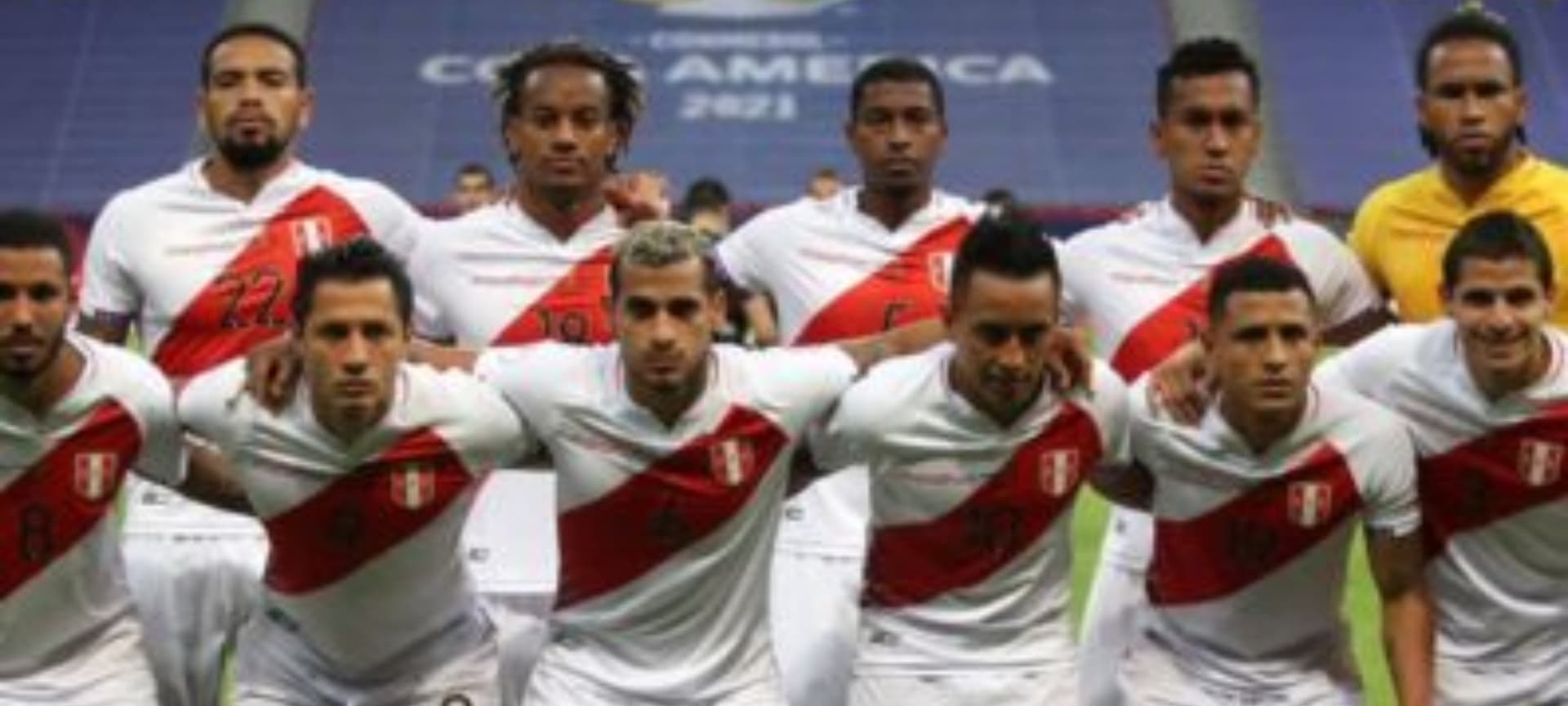 El peruano no conoce la banca de suplentes en su actual club