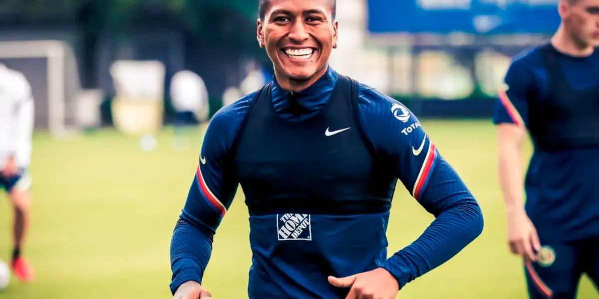 El peruano quedó fuera de la Selección Peruana, pero no todo son malas noticias